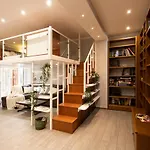 Freya - Trendy Loft 아파트